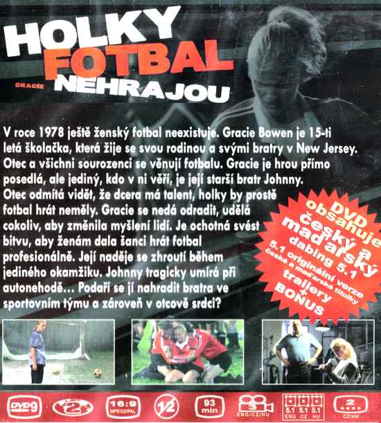 HOLKY FOTBAL NEHRAJOU